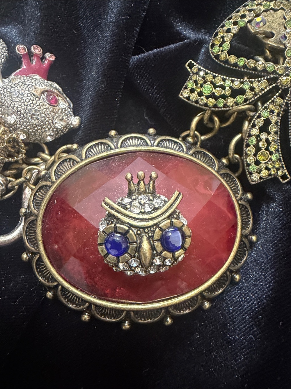 Vintage Betsey Johnson Princesses Owl, Mouse, and Fox Statement Necklace - Picture 3 of 5